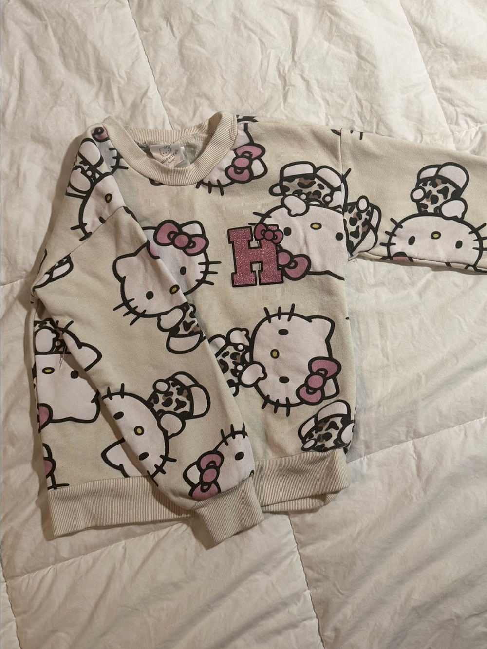 Hello Kitty Cream Sweatshirt Girls 6